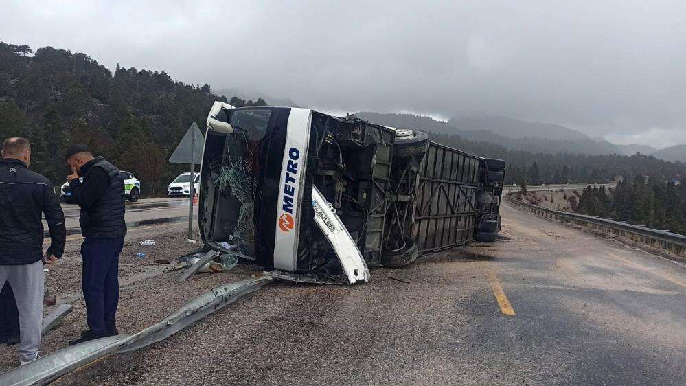 Konya’daki otobüs kazası nasıl yaşandı? Yolculardan biri anlattı 6